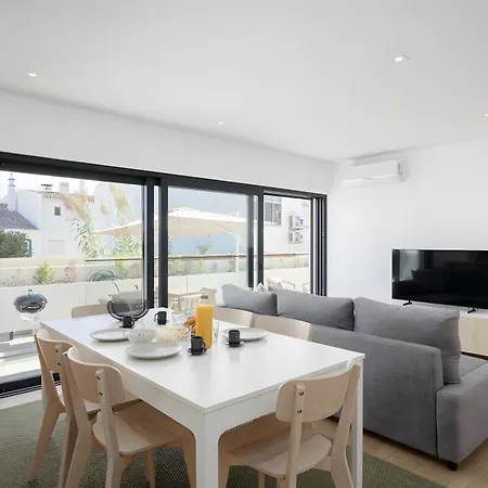 Spacious T2 With Luxury Terrace *