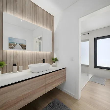 Spacious T2 With Luxury Terrace *